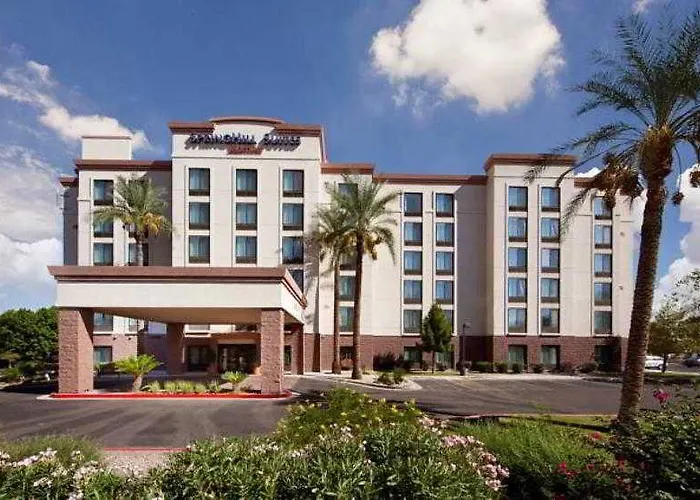 Springhill Downtown Hotel 3*